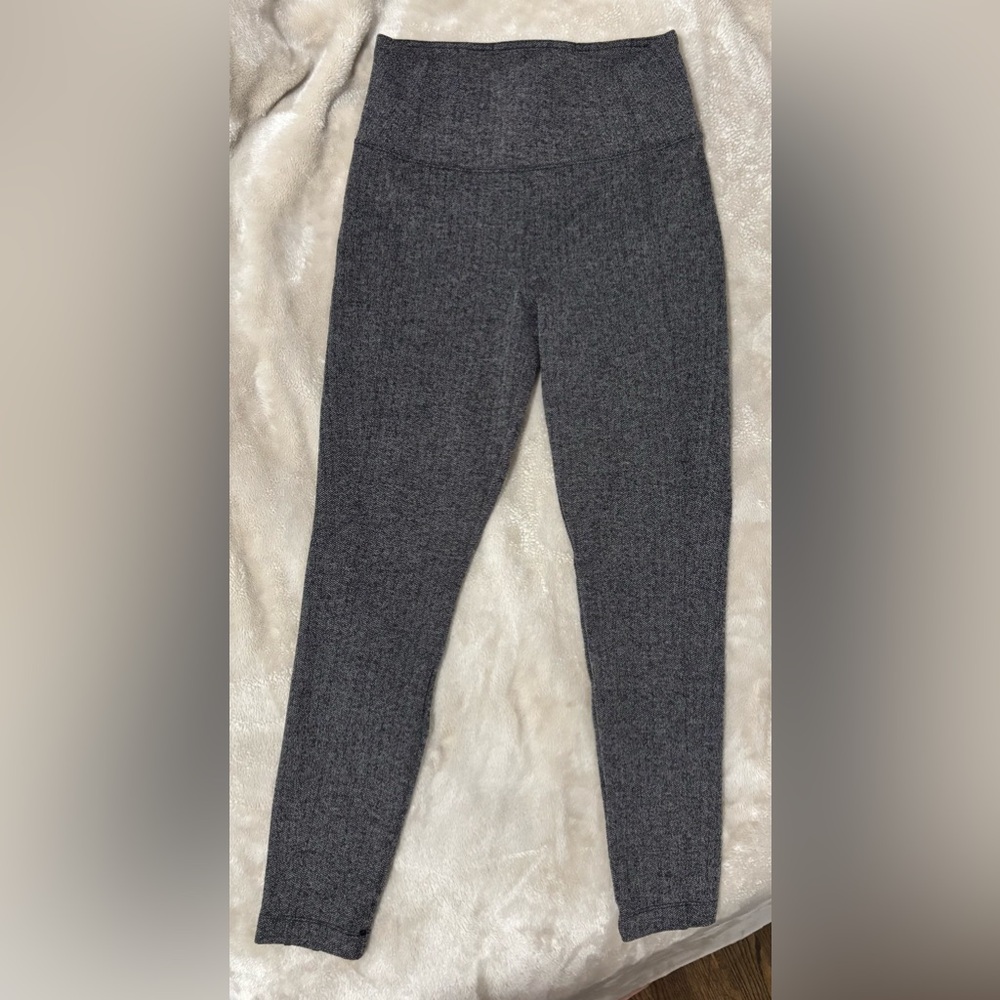 Athleta Black and White Herringbone Tights